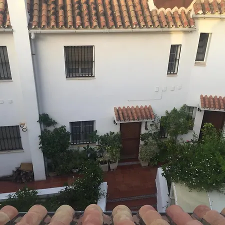 Casa vacanze El Cortijuelo. Magnificent Triplex Terraced House With Rooftop Of 18m2, Overlooking The Sea. Parking
